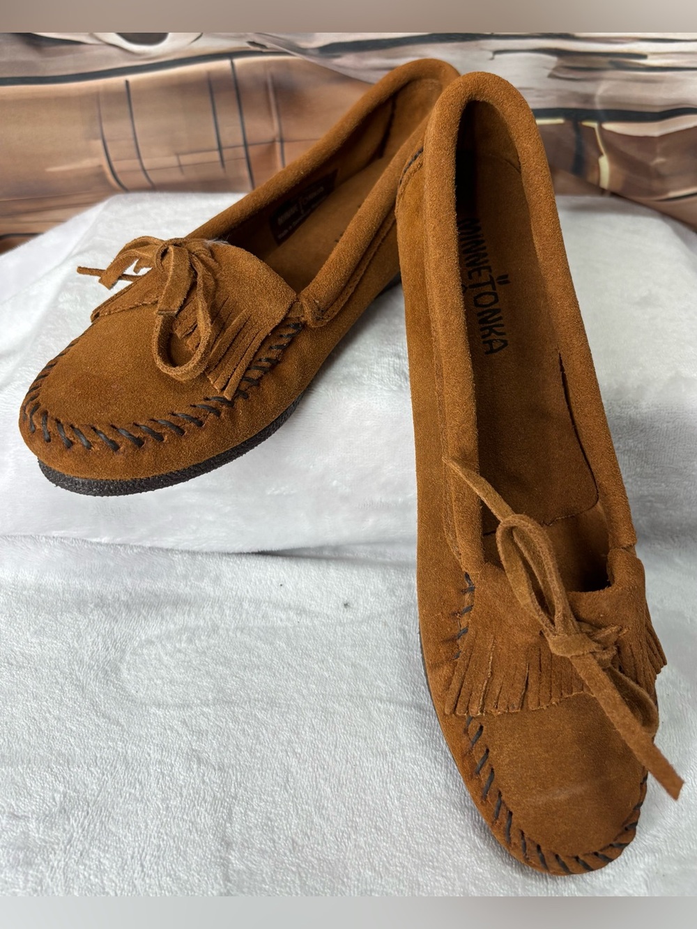Minnetonka Kilty Brown Suede Wedge Moccasin Loafers Women's Size 8.5